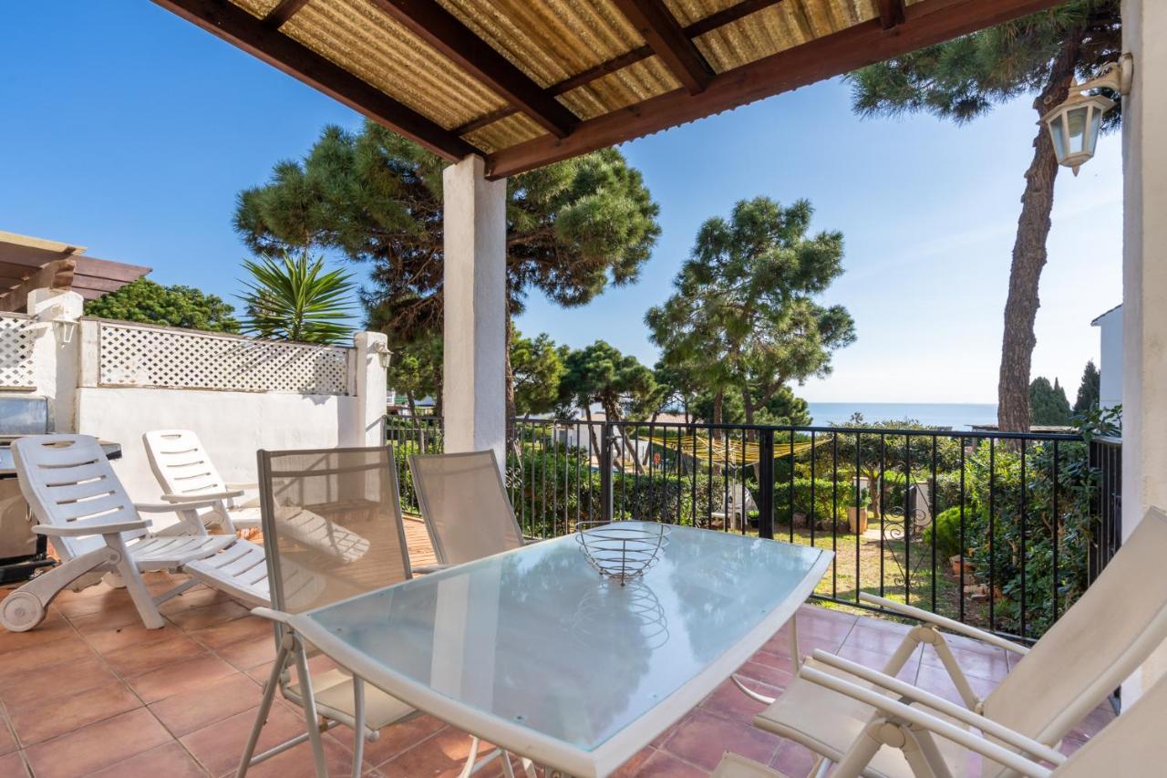 3 Bedroom House, 400M To The Beach, Near La Cala De Mijas Малага Экстерьер фото