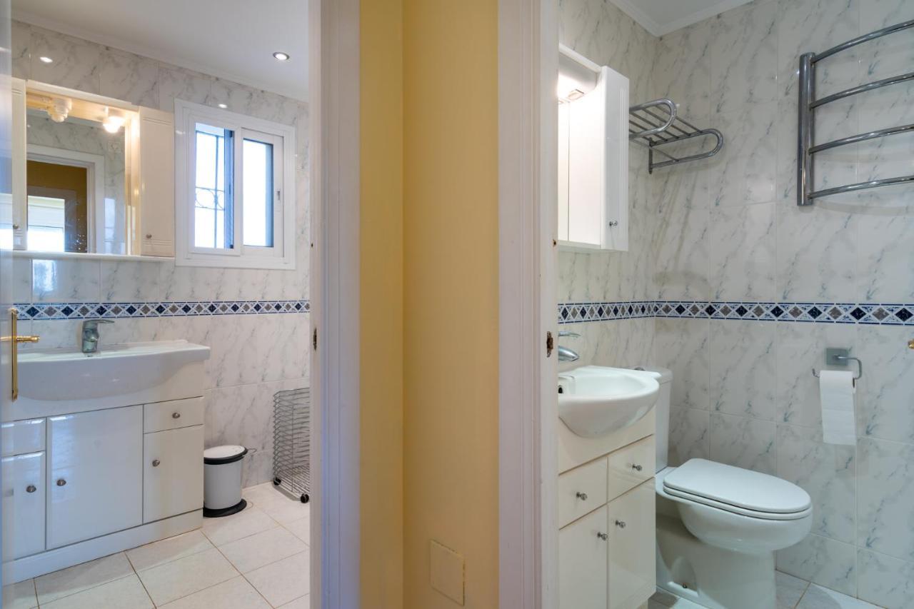 3 Bedroom House, 400M To The Beach, Near La Cala De Mijas Малага Экстерьер фото