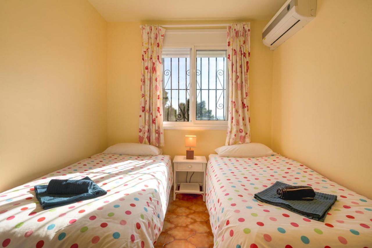 3 Bedroom House, 400M To The Beach, Near La Cala De Mijas Малага Экстерьер фото