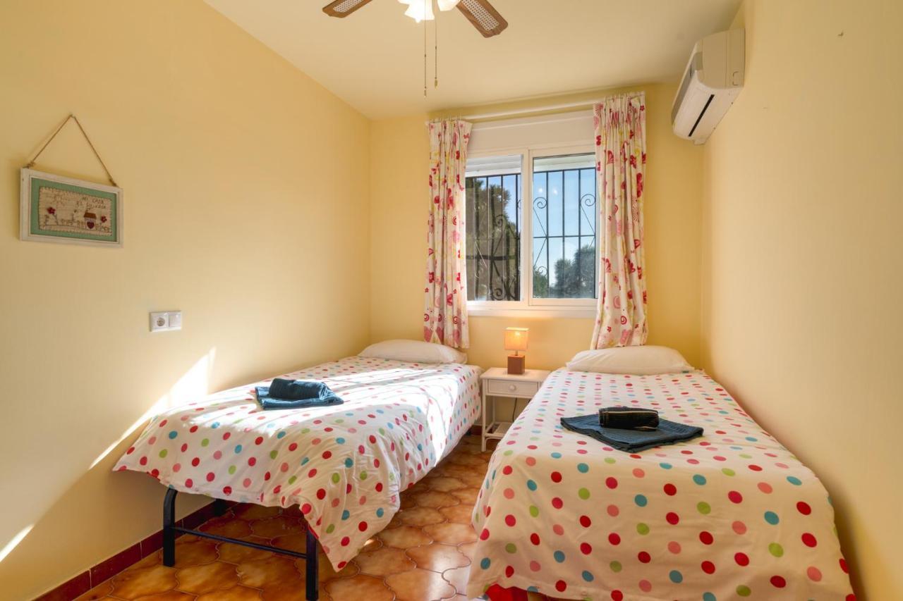 3 Bedroom House, 400M To The Beach, Near La Cala De Mijas Малага Экстерьер фото
